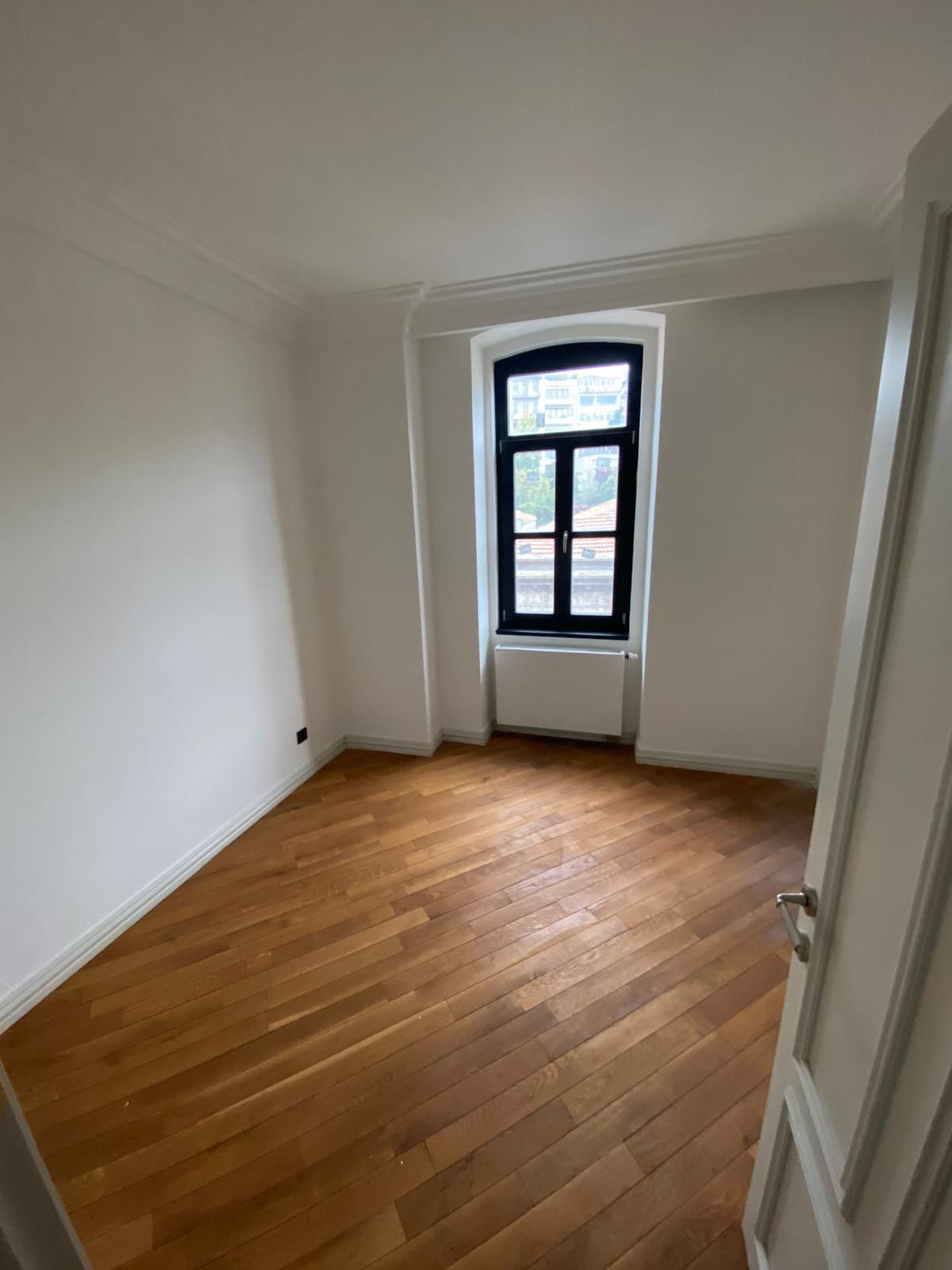 2 Bedroom Apartments for Sale in Taksim 16