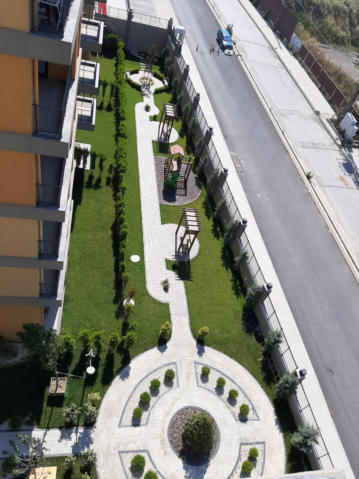 Apartment for sale in Esenyurt 1000m to huge mall with rich entertainment facilities 3