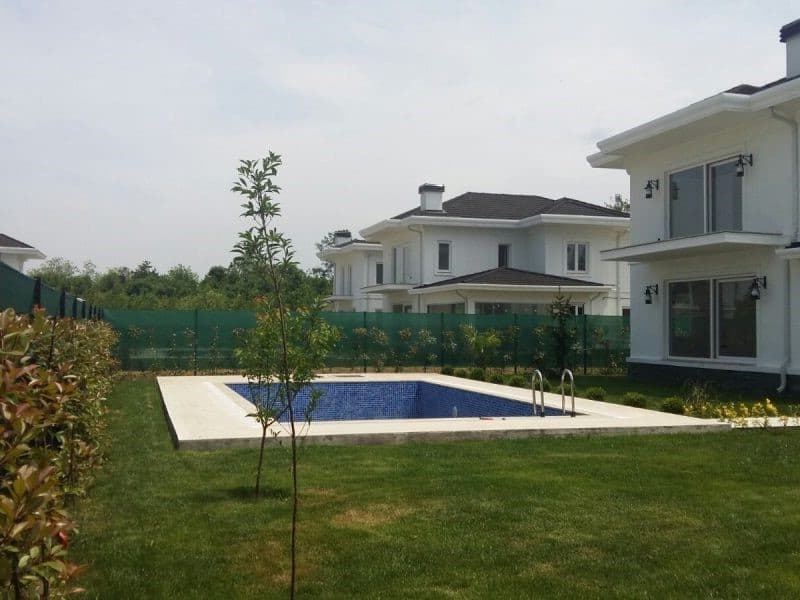 Luxury villas for sale in Sapanca 2